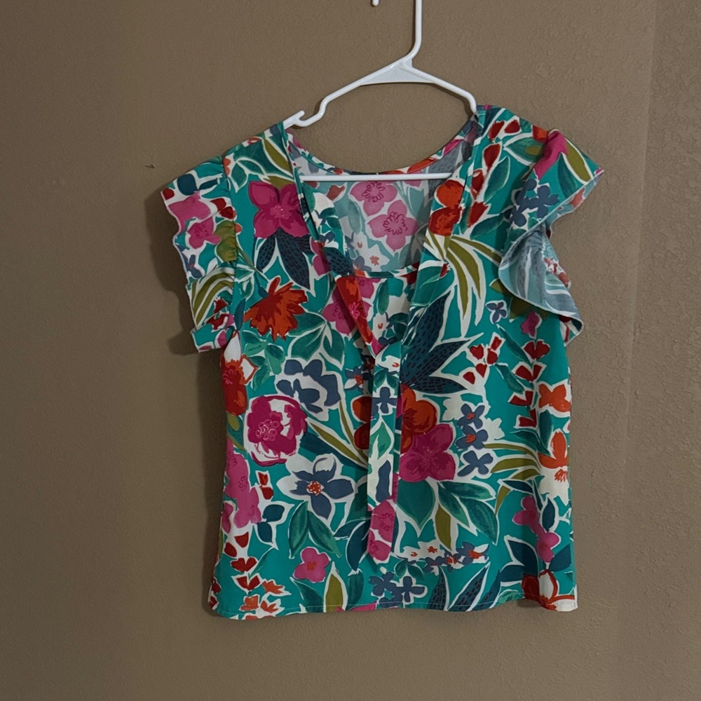 Floral Ruffle Sleeve Top - Picture 2 of 2